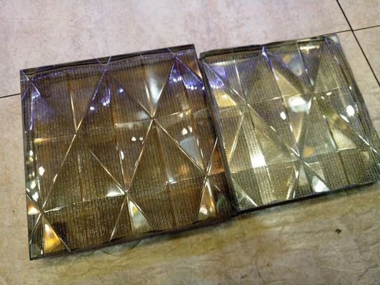 Even Surface Artistic SGCC  300x300mm Sand Carved Glass