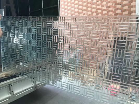 Partition Wall SGCC 12mm 3D Custom Cut Glass Panels