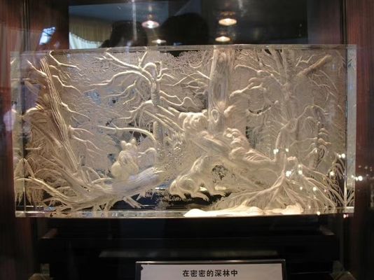 Graphic Design 3D Clear Carved 5mm SGCC Crystal Acrylic Glass